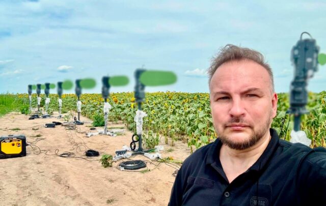 Український дрон-перехоплювач успішно збив ворожий дрон “Герань-5” За секунду до збиття: “Флеш” показав, як український перехоплювач знищив “Герань-5”