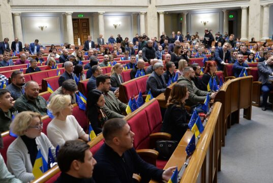 Верховна Рада продовжує роботу попри 26-денну перерву в пленарних засіданнях У Верховній Раді заперечили, що депутати пішли на 26-денні “канікули”