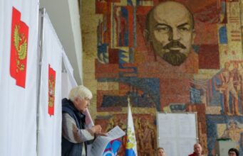 Вибори до Держдуми Росії: порушення і бойкот з боку західних країн Вибори-в-Росії:-«вкиди»-бюлетенів,-погрози-кандидатам-і-переслідування-спостерігачів