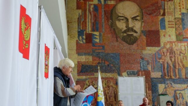 Вибори до Держдуми Росії: порушення і бойкот з боку західних країн Вибори-в-Росії:-«вкиди»-бюлетенів,-погрози-кандидатам-і-переслідування-спостерігачів