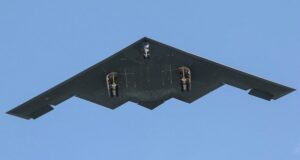 Російські дрони дісталися Алеї пам’яті загиблих: моторошні наслідки атаки на Київщині Російські-дрони-дісталися-Алеї-пам’яті-загиблих:-моторошні-наслідки-атаки-на Київщині
