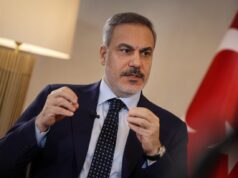 Туреччина запропонувала план для вирішення кризи в Чорному морі Туреччина передала Україні та РФ пропозицію щодо деескалації в Чорному морі