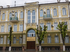 Волинський прокурор придбав за понад мільйон гривень електрокар зі США Волинський-прокурор-придбав-за-понад-мільйон-гривень-електрокар-зі-США