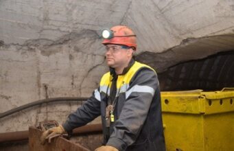 За чотири роки війни ДТЕК працевлаштував майже 6 тис. переселенців на підприємствах теплової енергетики За чотири-роки-війни-ДТЕК-працевлаштував-майже-6 тис.-переселенців-на підприємствах-теплової-енергетики