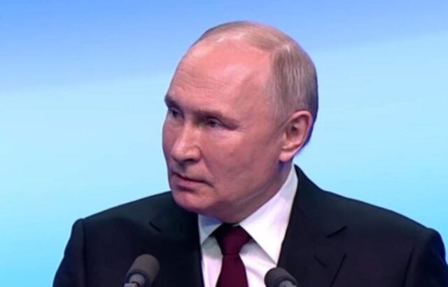 Україна зірвала план Путіна щодо захоплення Донбасу, – колишній британський розвідник Україна-зірвала-план-Путіна-щодо-захоплення-Донбасу,-–-колишній-британський-розвідник