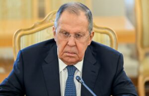 Росія відмовилася зупиняти вогонь під час переговорів щодо війни в Україні Лавров розповів, чи зупинить РФ війну на час переговорів з Україною