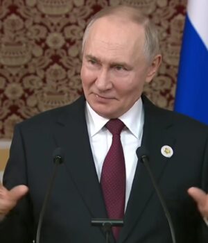 Для-Путіна-замало-Донецької-області:-Зеленський-розкрив,-на-які-міста-націлилися-в-Кремлі Для-Путіна-замало-Донецької-області:-Зеленський-розкрив,-на-які-міста-націлилися-в-Кремлі