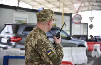 На Львівщині фіксують накопичення транспорту на кордоні з Польщею На Львівщині фіксують накопичення транспорту на кордоні з Польщею
