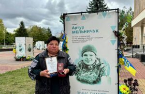 Посмертні нагороди для захисників України в Луцьку Троє-Героїв-посмертно-отримали-військові-нагороди