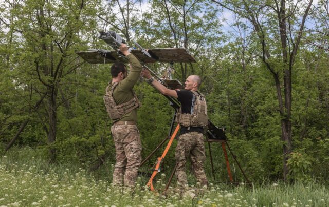 Сили оборони України завдали удару по ворожим позиціям у Гуляйполі Запорізької області Уразили рідкісний Т-55 і гаубиці: Сили оборони знищили мережу артилерії РФ у Гуляйполі