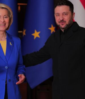 Зеленський уперше відреагував на чутки про “напружену” зустріч із фон дер Ляєн