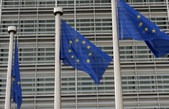 ЄС розглядає прискорення надання Україні 45 млрд євро ЄС-розглядає-прискорення-надання-Україні-45-млрд-євро,-запланованих-на-2027-рік