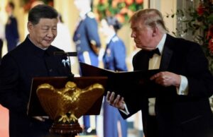 Трамп прийняв Сі Цзіньпіна у Вашингтоні: обговорення торговельних суперечок та ситуації в Україні «Принизливий-статус-прохача».-Що-зустріч-Трампа-й-Сі-показала-Україні