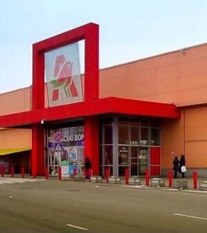 Ворожа-атака-пошкодила-супермаркет-у популярному-ТРЦ-Києва:-що відомо