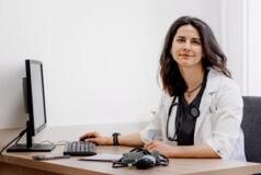 Війна та серцево-судинні захворювання: як конфлікт вплинув на медичну практику в Україні “ВЛК-і-військо-стали-непоганим-скринінгом-для-виявлення-хвороб”-Як-війна-вплинула-на-лікування-серця.