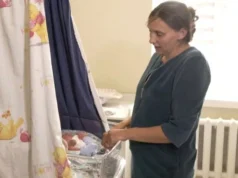У Рівному двійнята народилися з різницею у понад три доби У Рівному двійнята народилися з різницею у понад три доби