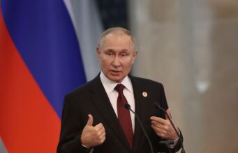 Путін ще не ухвалив рішення про участь у саміті G20 у США Путін може поїхати на саміт G20 у Маямі? У Кремлі зробили заяву