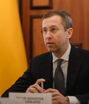 koretskiy_facebook_com_sergii_koretskyi_page_2bd2533cdd919b77efbf86497857664c_1300x820.jpg Корецький розповів, чи вистачить грошей на зарплати військовим цього року