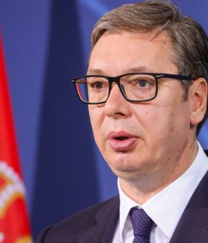 vuchich_prezident_serbiyi_gettyimages_1240445470_ab87110be118d4d333391416e0f3dc45_1300x820.jpg Президент Сербії Вучич оголосив про відставку