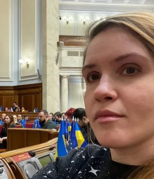Мар’яна Безугла зробила скандальну заяву щодо удару по Академії наук