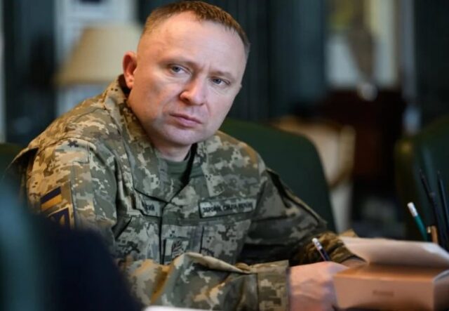 Ревізія офіцерів Генштабу: головнокомандувач ЗСУ хоче залишити тих, хто мав реальний бойовий досвід з 2022... Ревізія-офіцерів-Генштабу:-головнокомандувач-ЗСУ-хоче-залишити-тих,-хто-мав-реальний-бойовий-досвід-з-2022.