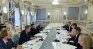Зеленський та президентка ЄБРР обговорили підтримку української енергетики та інвестиції Зеленський-і-президентка-ЄБРР-обговорили-захист-енергетики,-а-також-кроки-на-підтримку-українців