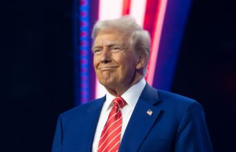 Посланець Трампа пропонує обмін політичних в’язнів на послаблення санкцій США “Магія бізнесу” замість тиску. Трамп підтримав план послаблення санкцій проти РФ, – ЗМІ