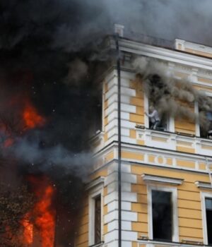 Роль-«поганого-хлопця».-Чому-в-ЄС-досі-сперечаються-про-російські-мільярди