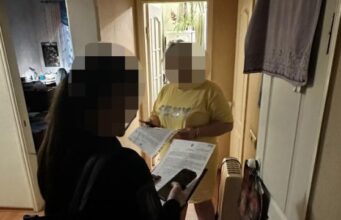 «Лікували» рятувальників звичайною багнюкою: у реабілітаційному центрі в Одесі викрили мільйонну оборудку «Лікували»-рятувальників-звичайною-багнюкою:-у-реабілітаційному-центрі-в-Одесі-викрили-мільйонну-оборудку
