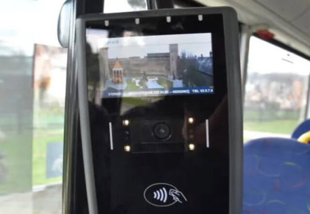 У Луцьку можливі перебої із безготівковою оплатою в маршрутках і тролейбусах У-Луцьку-можливі-перебої-із-безготівковою-оплатою-в-маршрутках-і-тролейбусах