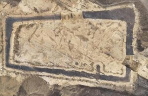 Археологи знайшли у похованні віком 6000 років несподіваний середньовічний тунель Археологи-знайшли-у-похованні-віком-6000-років-несподіваний-середньовічний-тунель