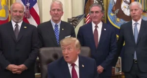 Трамп звинуватив Україну у зростанні цін на дизель у США Трамп-знов-звинуватив-Україну-у-зростанні-цін-на-дизельне-пальне-в-США