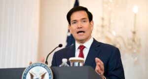 США вимагають від іранської делегації залишити Нью-Йорк після провалу переговорів Рубіо “вигнав” делегацію Ірану зі США, – Axios