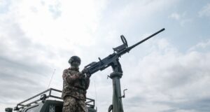 Російська нічна атака на Україну: знищено понад 80 безпілотників РФ атакувала Україну дронами з шести напрямків: як відпрацювала ППО