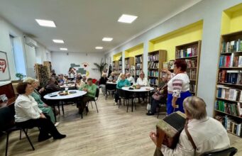 Творчі заходи до Дня людей похилого віку у Нововолинську Для-підопічних-терцентру-організували-творчі-зустрічі