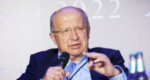 Єврокомісар попереджає про можливу військову відповідь НАТО на атаки Росії на збройові заводи в Європі РФ отримає військову відповідь на удари по “оборонці” країн НАТО, – єврокомісар