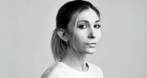 У ПАРЄ вшанували пам’ять загиблих журналістів під час війни в Україні «Можна-вбити-журналіста,-але-не-правду».-У-ПАРЄ-вшанували-пам’ять-Вікторії-Рощиної