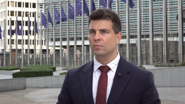 Україна планує підписати угоди про скоординований контроль з Польщею та Словаччиною до кінця року «Якби-залежало-від-України,-ми-зробили-б-це-завтра»-Деркач-про-спільні-пункти-пропуску-з.