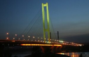 На світанку Росія повторно вдарила по Південному мосту На-світанку-Росія-повторно-вдарила-по-Південному-мосту