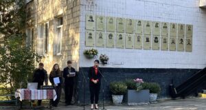 У закладах освіти Ковельської громади відкрили 49 меморіальних дошок полеглим Героям У-закладах-освіти-Ковельської-громади-відкрили-49-меморіальних-дошок-полеглим-Героям