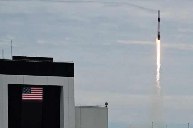 SpaceX Crew-13 досягнув МКС за рекордний час Екіпаж-spacex-встановив-рекорд,-діставшись-МКС-менш-ніж-за-8-годин