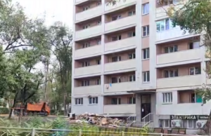 Окупаційна влада Маріуполя роздає «безхазяйні» квартири: як це відбувається Компенсація-за-чужий-рахунок:-як-Росія-роздає-житло-в-окупованому-Маріуполі