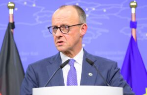 Канцлер Німеччини закликав до припинення бойових дій в Україні під час візиту до Києва Мерц у Києві закликав Путіна зупинити цю “безглузду війну”