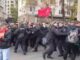 «Геть царя»: у Москві на мітингу затримали десятки людей «Геть-царя»:-у-Москві-на-мітингу-затримали-десятки-людей