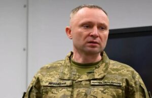 Сирський перекинув війська з Донеччини на Волинь, щоб відбивати наступ із Білорусі: Драпатий скасував це... Сирський-перекинув-війська-з-Донеччини-на-Волинь,-щоб-відбивати-наступ-із-Білорусі:-Драпатий-скасував-це.