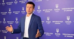 Нардепа Гончаренка вигнали з фракції через заклик іти на поступки Росії Нардепа-Гончаренка-вигнали-з-фракції-через-заклик-іти-на-поступки-Росії