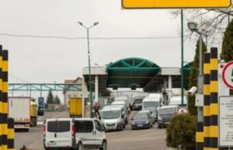 Суд на Волині відхилив угоду про визнання вини експосадовцем ДПСУ у справі з ухилянтами Суд-на-Волині-відхилив-угоду-про-визнання-вини-експосадовцем-ДПСУ-у-справі-з-ухилянтами
