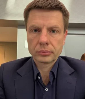 "Більше-не-у-фракції":-у-"Європейській-солідарності"-підтвердили-виключення-Гончаренка "Більше-не-у-фракції":-у-"Європейській-солідарності"-підтвердили-виключення-Гончаренка