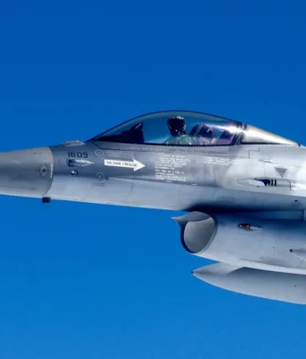 Україна отримує боєприпаси для F-16 з різних країн світу — Зеленський Україна отримує боєприпаси для F-16 з різних країн світу — Зеленський