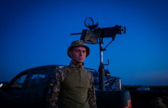 Російська атака дронів на Україну: 137 апаратів знищено, є жертви Нічний удар по Україні: дрони летіли з восьми напрямків, є “прильоти”